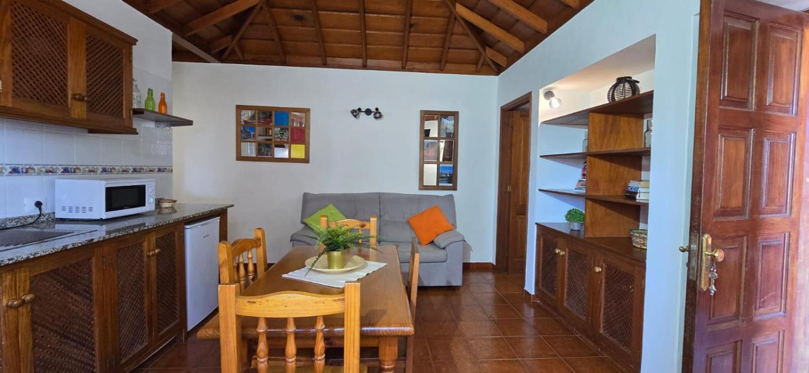 Vivienda Vacacional El Lagar, Bodega A فوينكالينتي دي لا بالما المظهر الخارجي الصورة